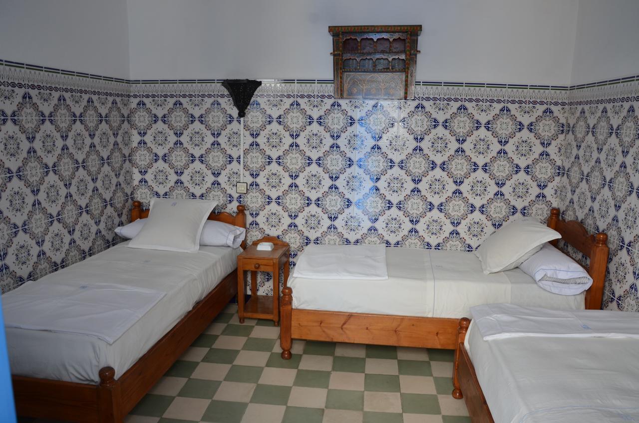 Sahara Hotel Asilah Exterior photo